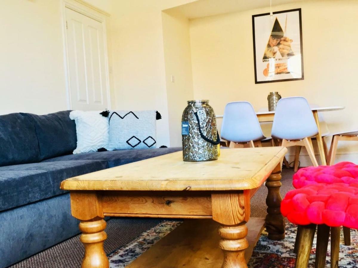 Spacious Apartment In The Heart Of St Leonards Hastings Exterior photo